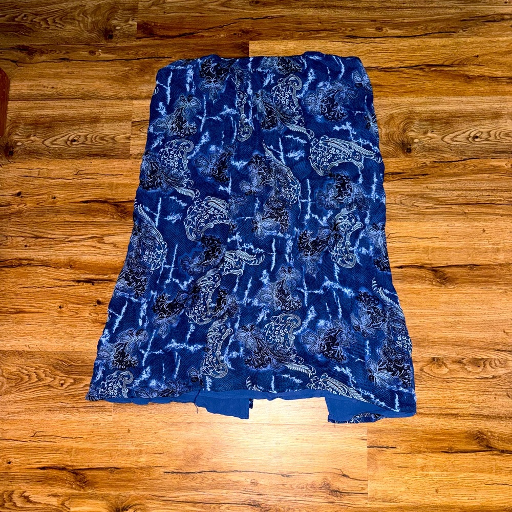 Long blue shirt